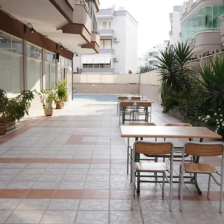 Lejlighed Polat Alanya